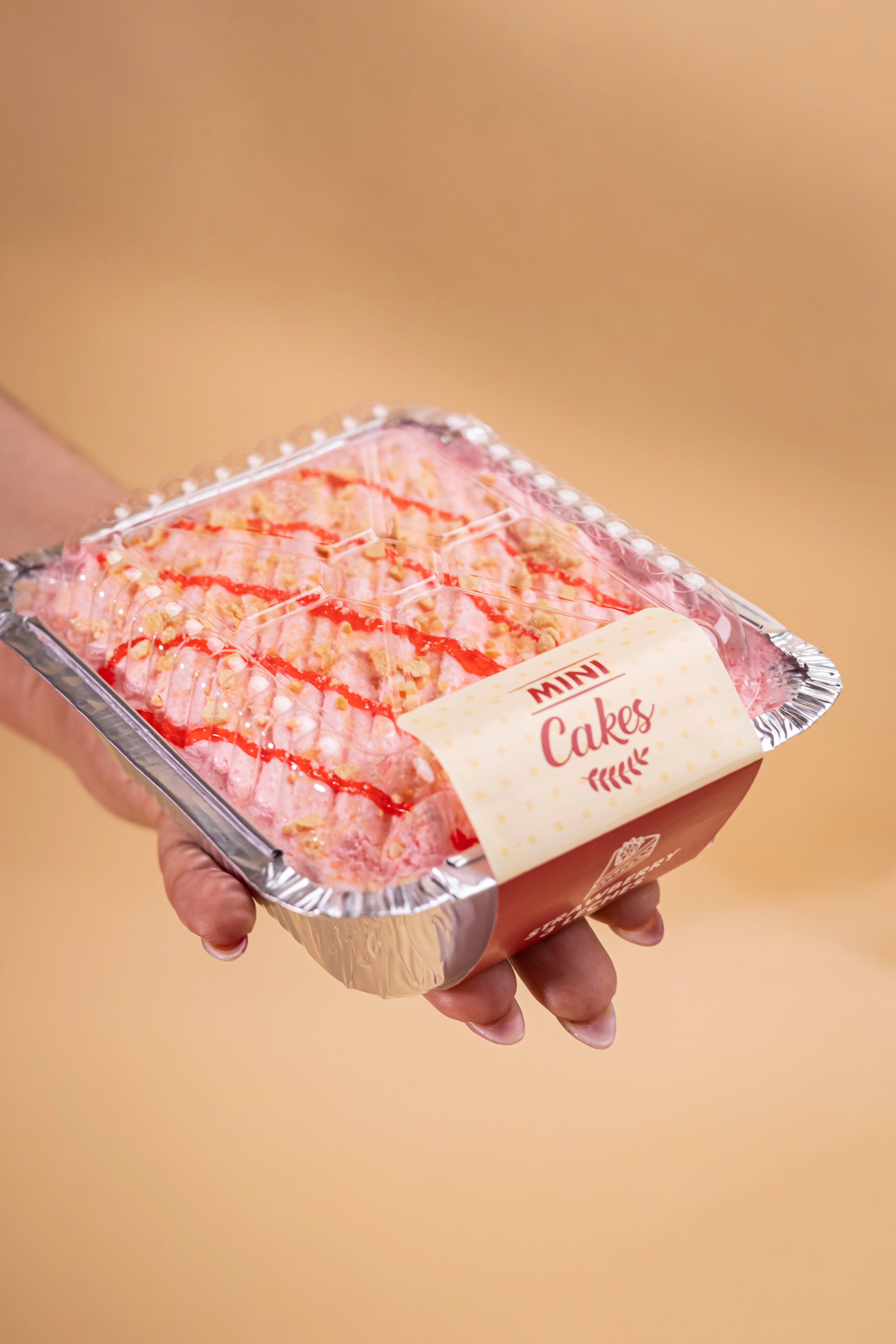 Tres Leches Strawberry🍓 – Minnis Deliciass LLC