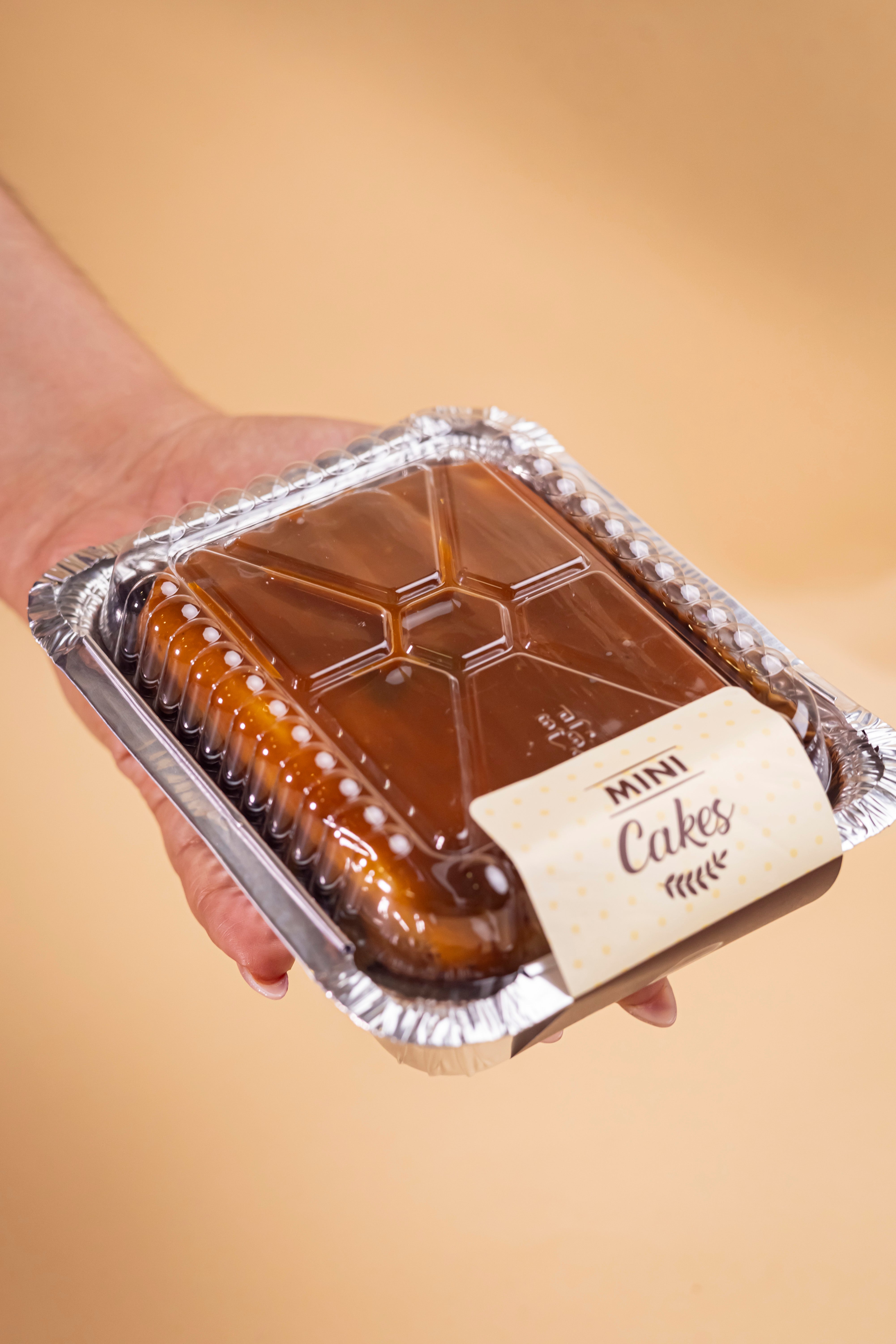 chocorinnconn Chocoflan 🍮 – Minnis Deliciass LLC